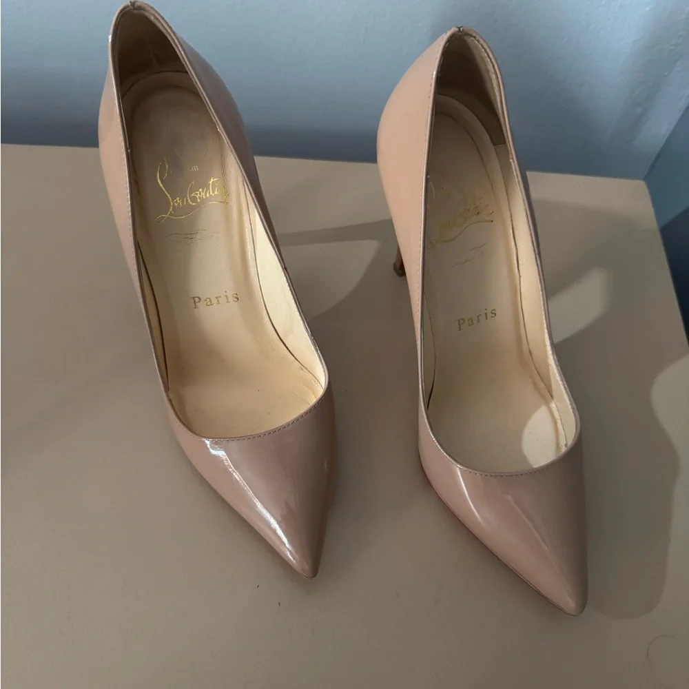Christian Louboutin Pigalle Beige Pumps 34 - Picture 2 of 8